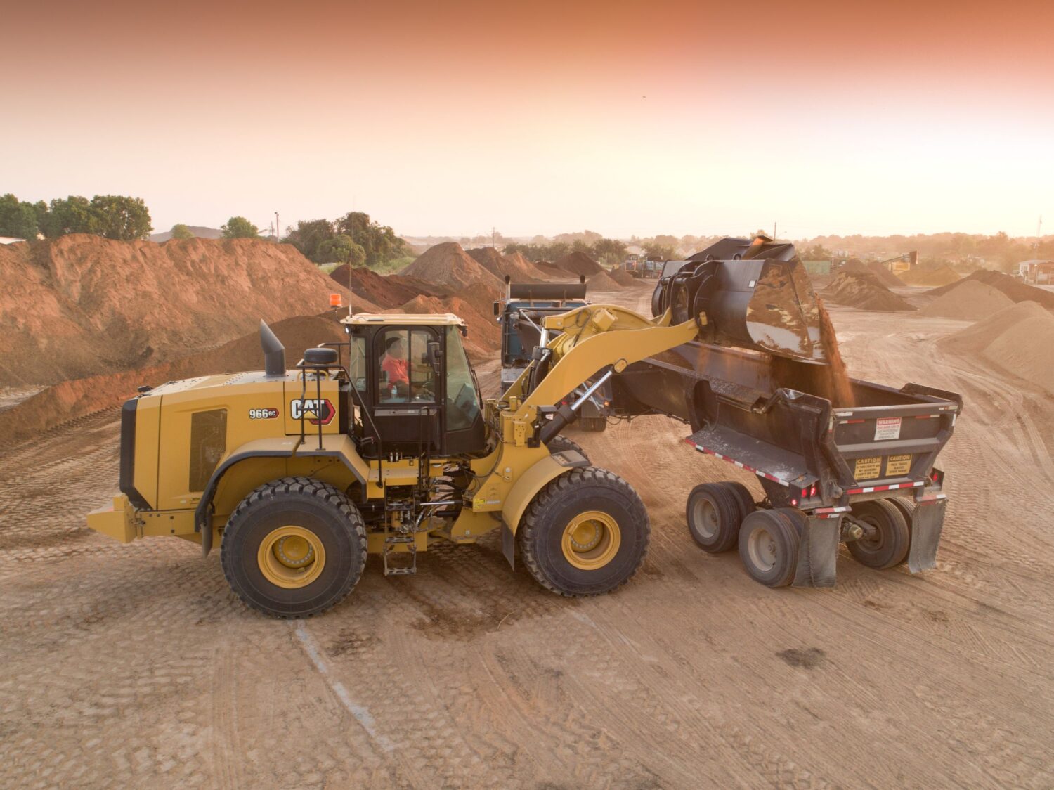 Chargeuses CAT 966 GC img-2